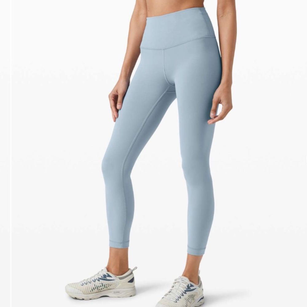 Lululemon Wunder leggings Train High-Rise Tight 25"
Chambray blue - Picture 2 of 3